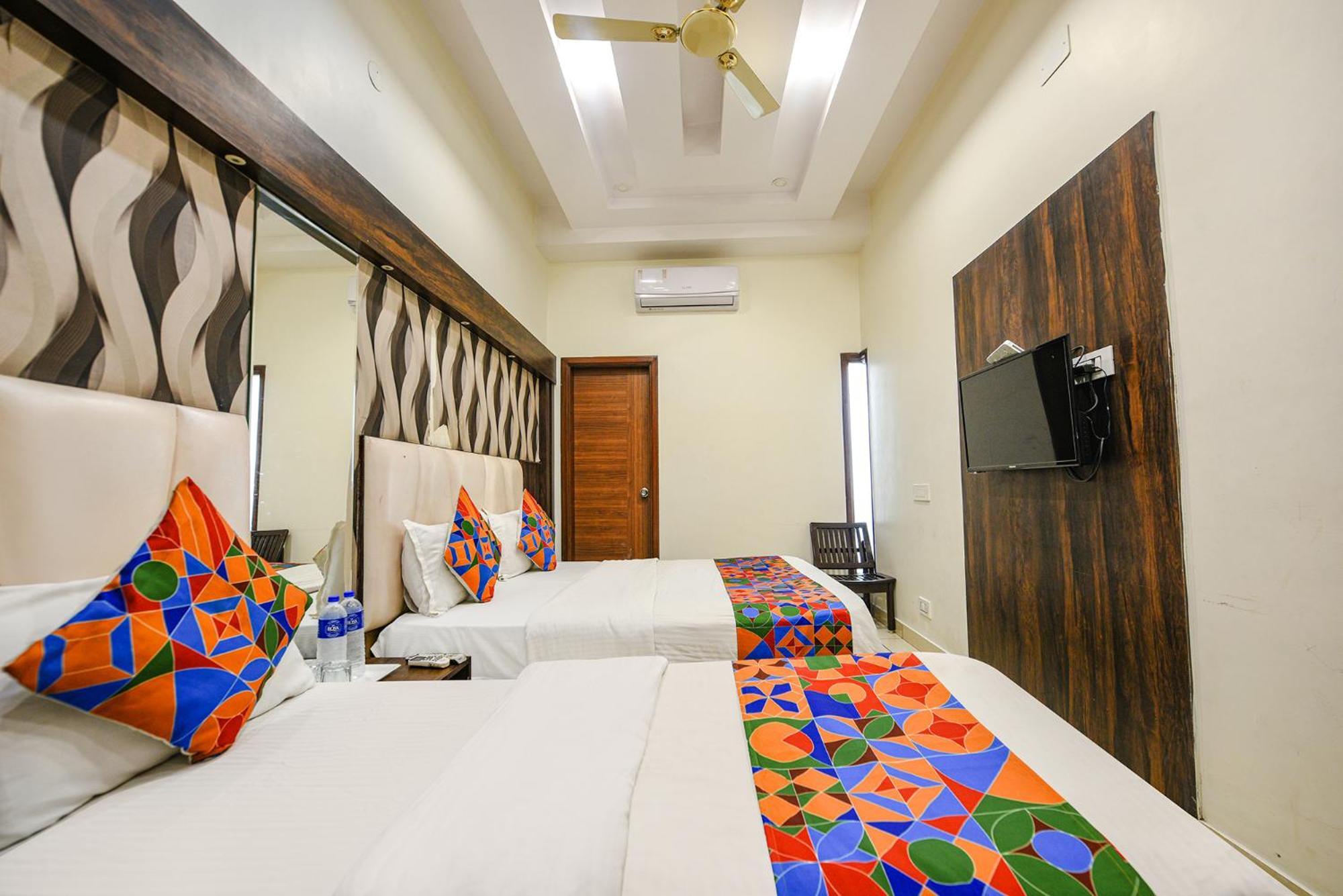 Fabhotel Savera Park アムリトサル エクステリア 写真